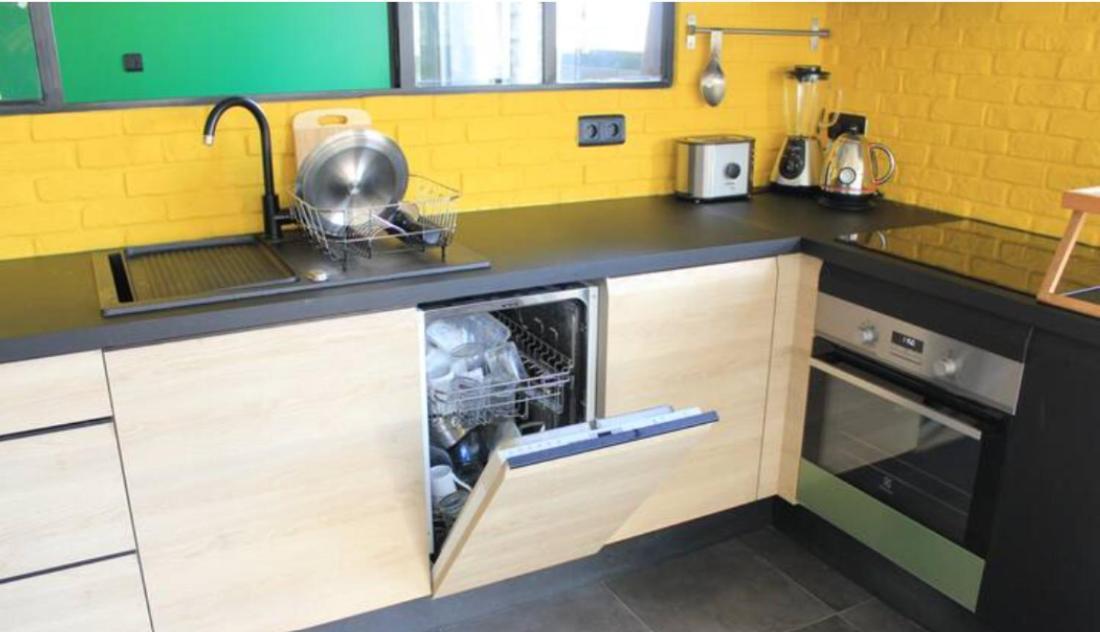 Apartamento Terrasse Avec Vue, Proche Bercy-paris, 3 Pieces Spacieux Et Confort